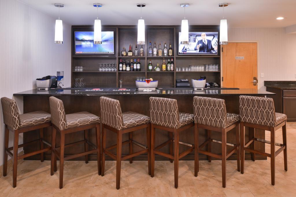 Wyndham Garden Greenville / Spartanburg Airport Kültér fotó