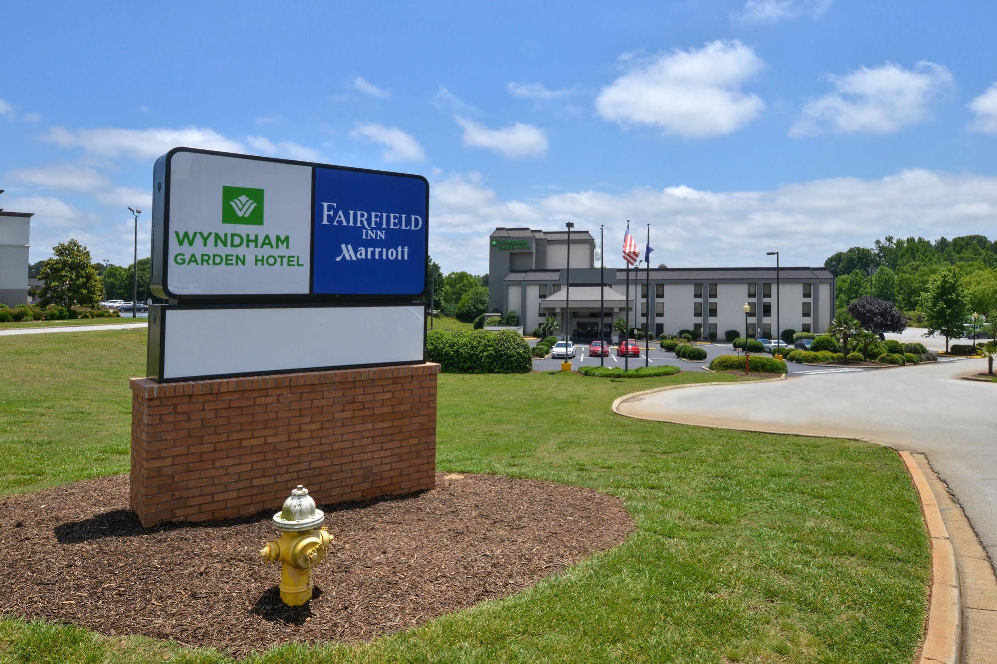 Wyndham Garden Greenville / Spartanburg Airport Kültér fotó
