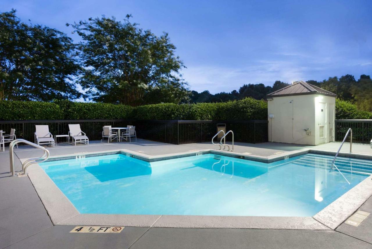 Wyndham Garden Greenville / Spartanburg Airport Kültér fotó